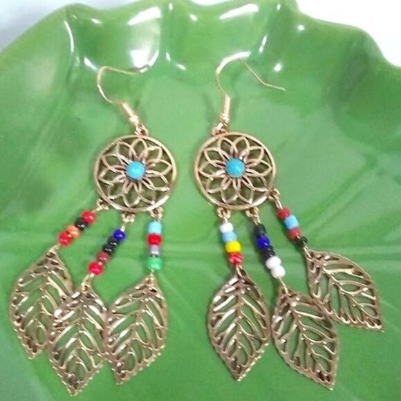 Dream Catcher Beaded Earrings - Picture 4 of 4
